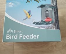 Bird Feeder with Camera
