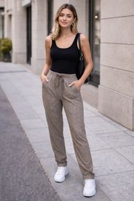 BRAND NEW Ladies Trousers: Size 10