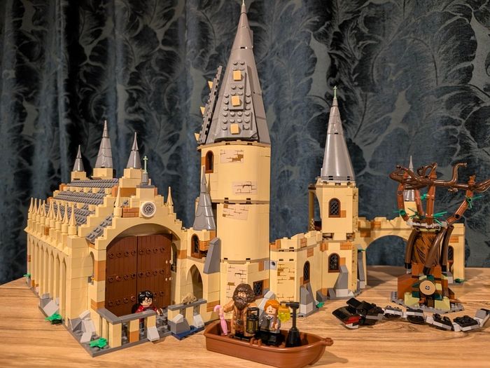Lego Harry Potter 75954 Hogwarts Great Hall & 75953 Whomping Willow bundle