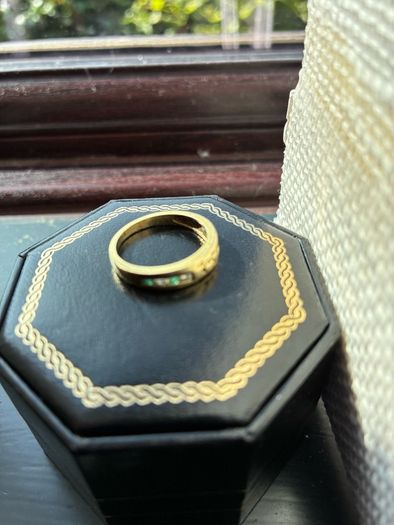 18ct Gold Claddagh ring
