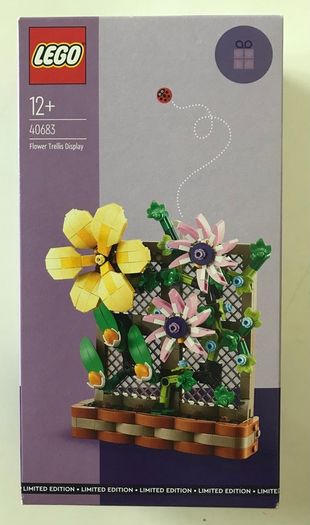 Lego 40683 flower trellis display
