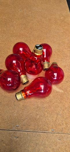 Light Bulbs.... Bayonet with 3 locking pins
