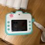 Instant camera & replacement rolls x18 Image 3
