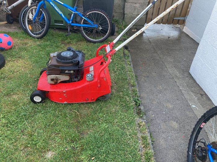 Mount field lawnmower with roller