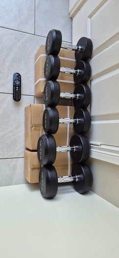 3xbrand new sets of dumbbells