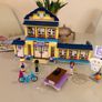 Lego Friends 41005 Heartlake High Image 2