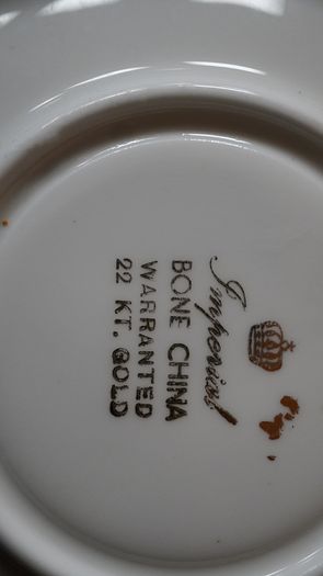 Imperial Bone China_Floral Garland_22kt Gold Tea Set (18 Pieces), c.1970s