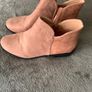Boots size 6.5 Image 2