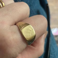 Heavyweight men's 9ct Gold ring 25 years old (nearest offer)