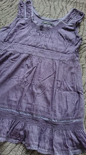 Paprika Top.  Size 16