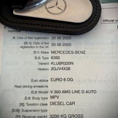 Mercedes V300 AMG
