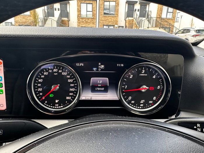 Mercedes-Benz E-Class 2016 SE Premium