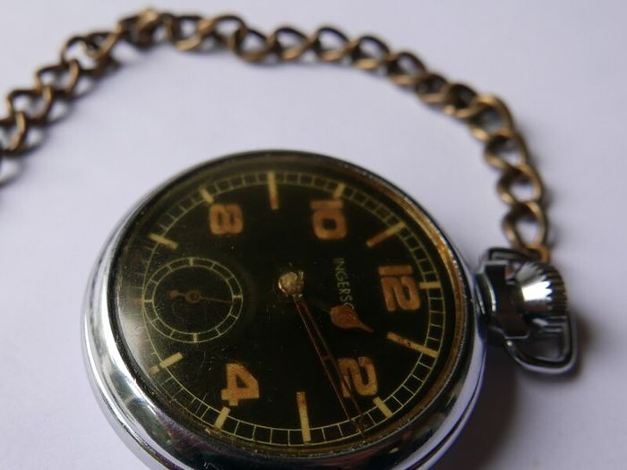 Vintage Ingersoll Pocket Watch with Military style dial (in working order)