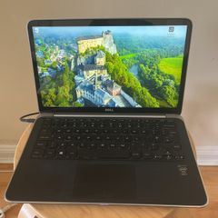 Dell XPS 13 9333 - Laptop - For Repair / Parts