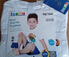 Boys short pyjamas age 2-4 & boys socks