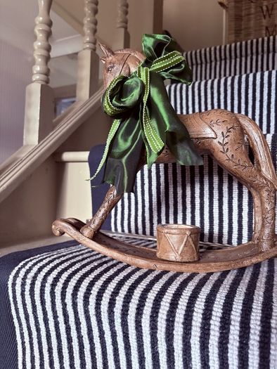New bespoke wood effect vintage inspired rocking with candle and oversized bow