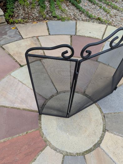 3 Panel Folding Fireplace Screen / Fire Guard - Black Metal Mesh