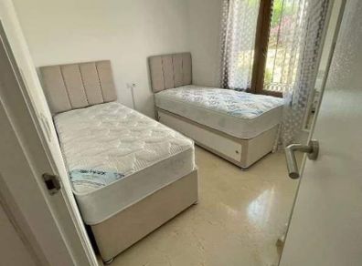 Single bed With Mattress
