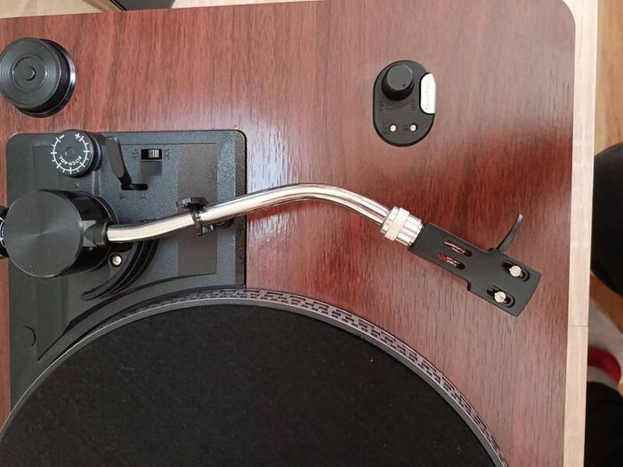 Steepletone Stereo Turntable System with External Speakers
