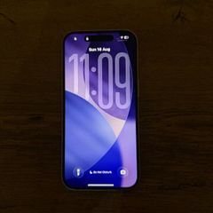 iPhone 16