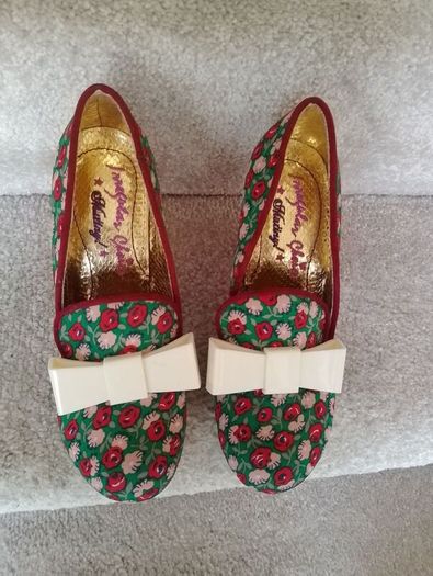 Designer Size 5  Reduced