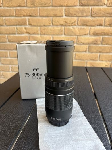 Canon EF 75-300mm f/4-5.6 III
