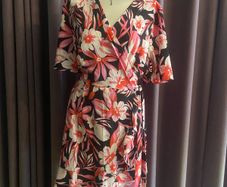 Brand new Quiz dress 18