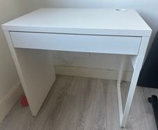 Free IKEA Desk