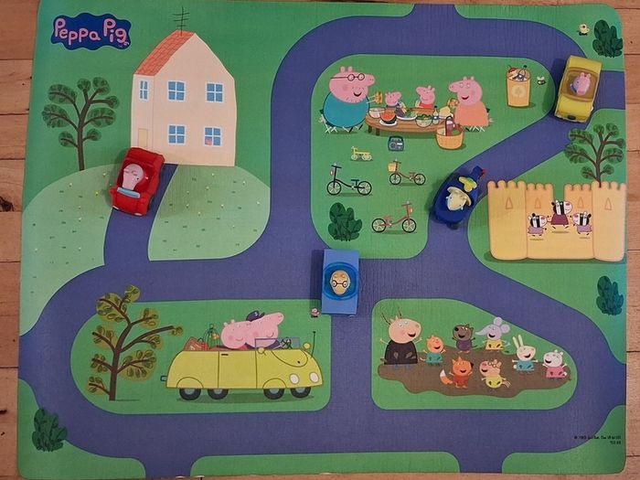 Peppa Pig Mini Buggies + playmat