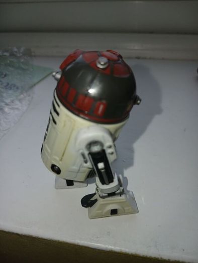 Star Wars 3.75" R2-T7 Astromech Droid