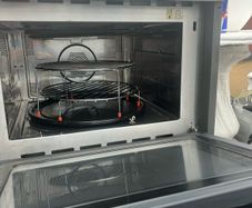 Oven