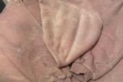 Oversized Hooded Blanket