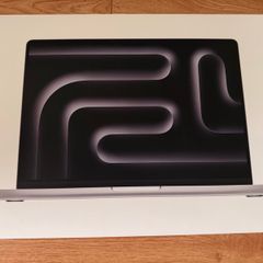 Macbook M5 Pro - 24Gb - 2Tb SSD