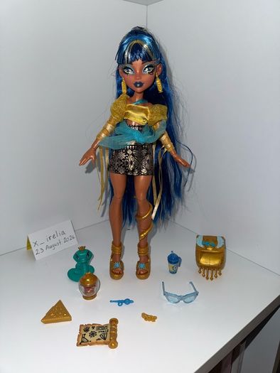 monster high cleo