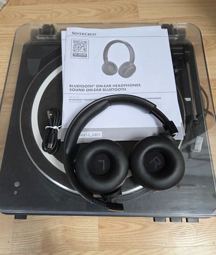 Audio-Technica LP60-BT wireless turntable