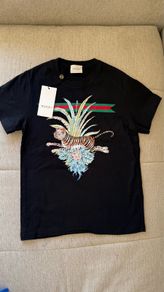 G boys T-shirt 10/12T