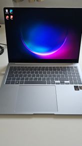 Samsung Galaxy Book 4 Edge 16" Laptop | Snapdragon X Elite | 16GB RAM | 1TB | OLED | Touchscreen | NPU