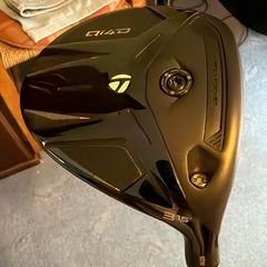 Taylormade Qi4D fairway wood
