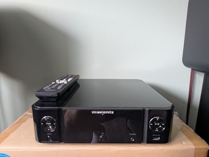 Q Acoustics 3020 Speakers & Marantz M-CR510 Bundle