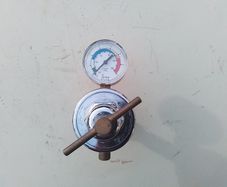 Oxygen Regulator.