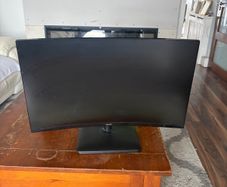Acer 27 inch curved monitor