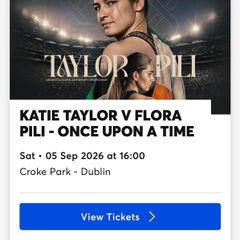 Katie Taylor vs Flora Pili