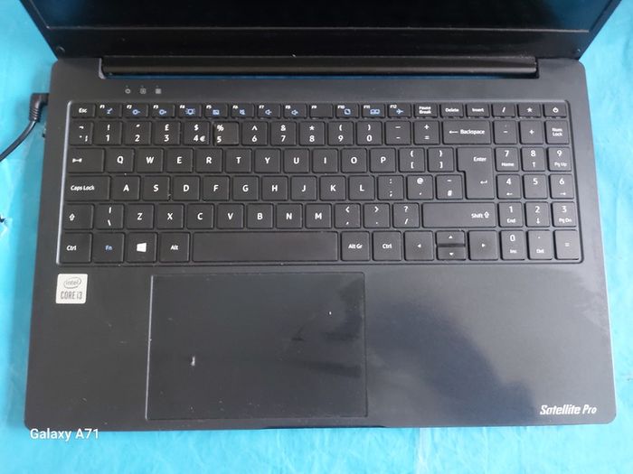 Dynabook Sattelite Pro, Intel Core i3-1005G1 CPU, 1.2GHz, 8GB Ram, 128GB SSD, Windows 10 Pro, Microsoft Edge, Chrome
