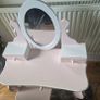 dressing table Image 2