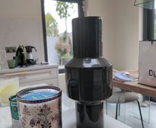Flower vase