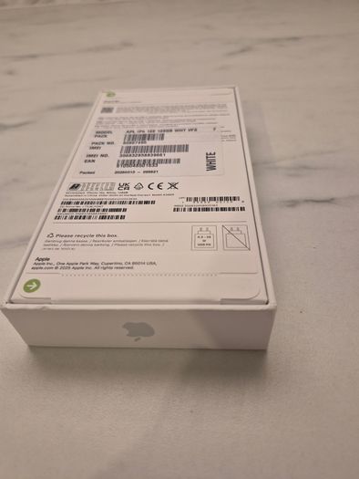 IPHONE 16e 128gb white New /unwanted present /
