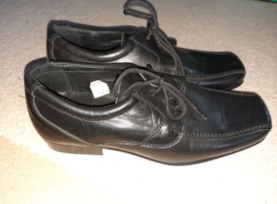 Katers black shoes, size 37