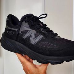 New Balance 990v6 Triple Black, size 43 (27.5 cm
