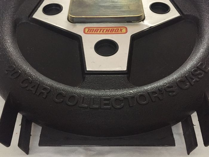 Matchbox cars. 20 car collector's case. c.1983, USA brand Made in France. Rare.