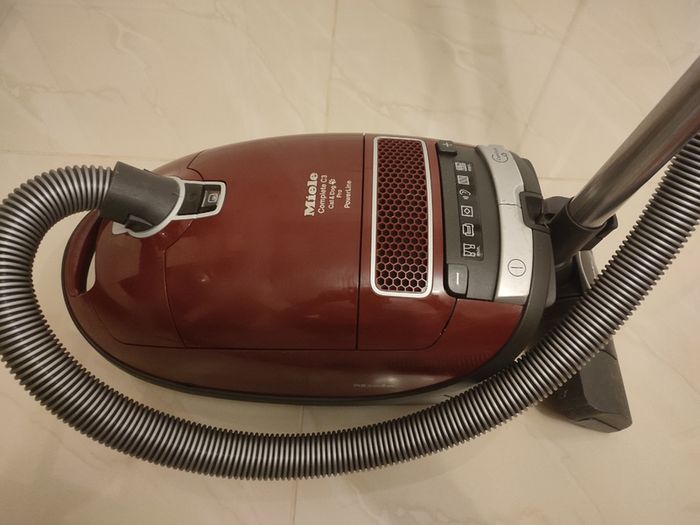 Miele vacuum cleaner